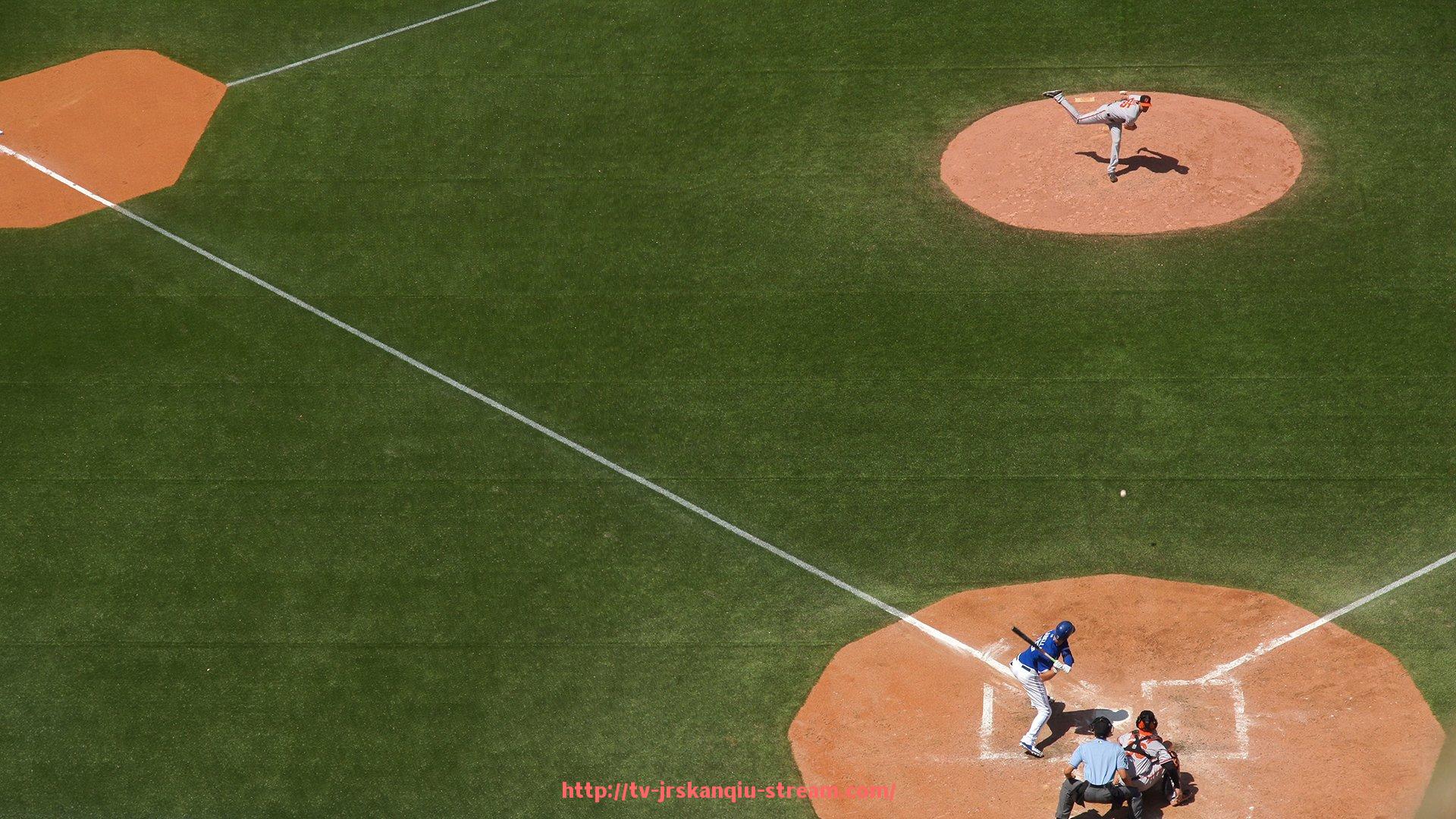 JRS低调看球-梅西与意甲球队合作踢球的精彩瞬间盘点